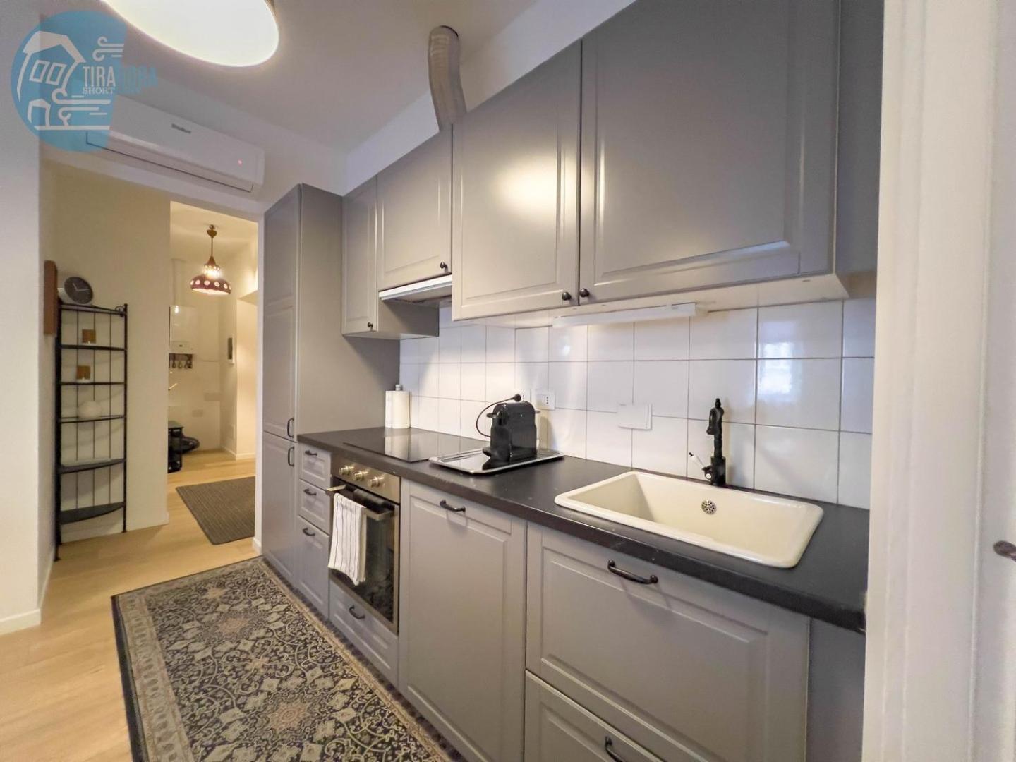 Апартаменти Imbriani 4S Tirabora Short Rent Трієст Екстер'єр фото