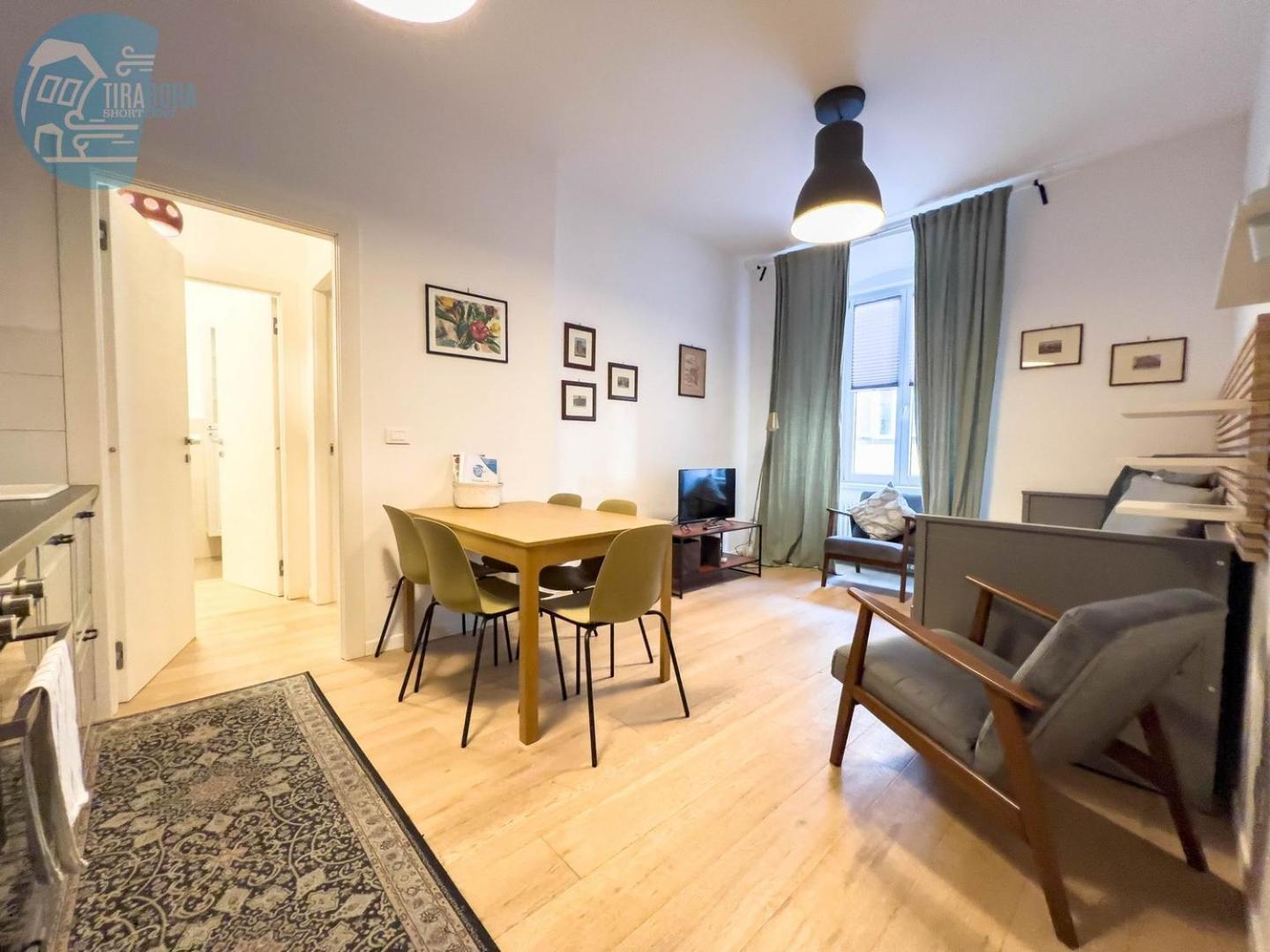 Апартаменти Imbriani 4S Tirabora Short Rent Трієст Екстер'єр фото