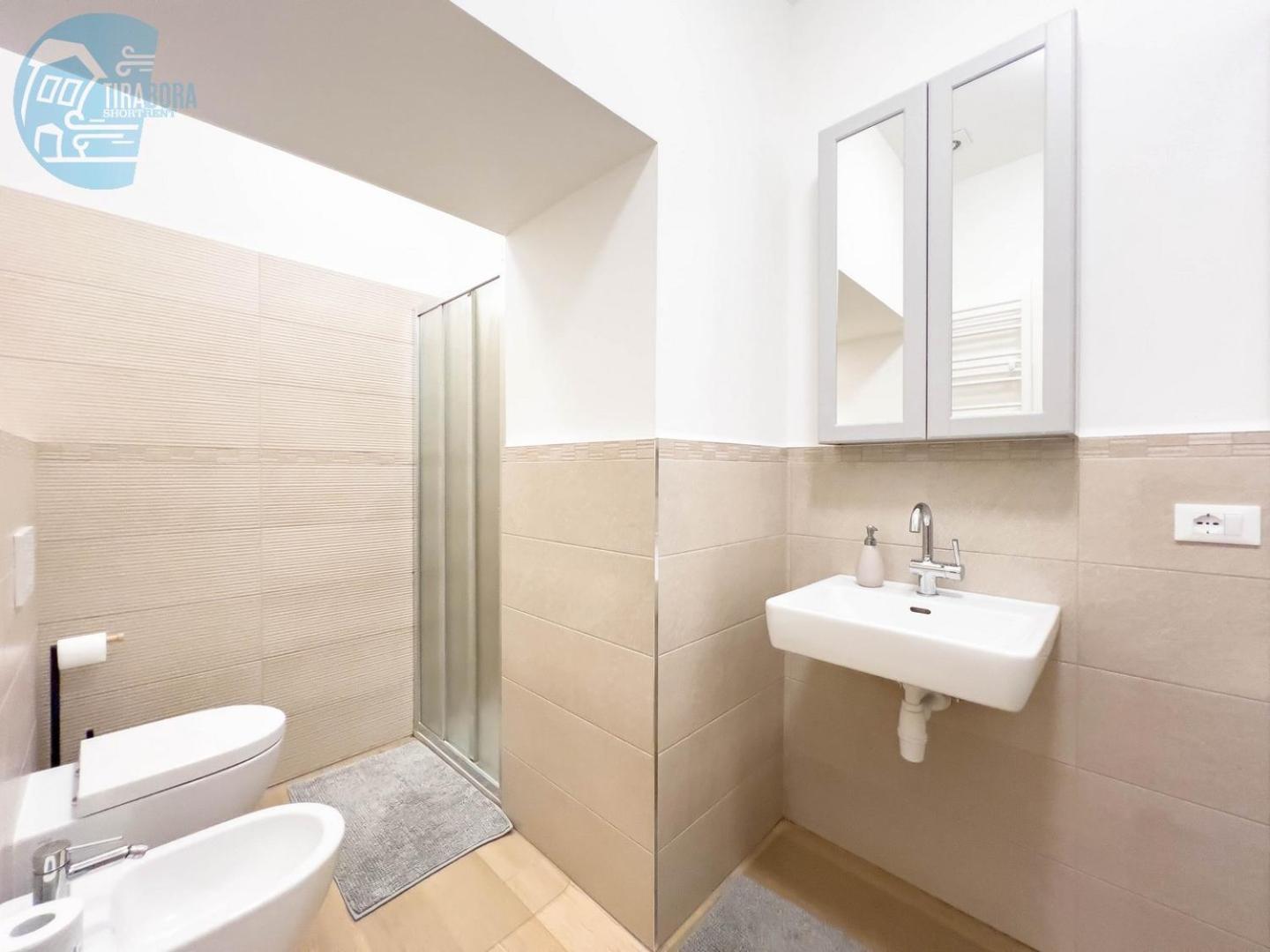 Апартаменти Imbriani 4S Tirabora Short Rent Трієст Екстер'єр фото